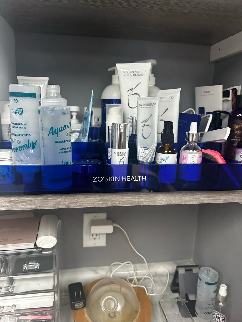 ZO Skin Health Blue Skincare Display Stand
